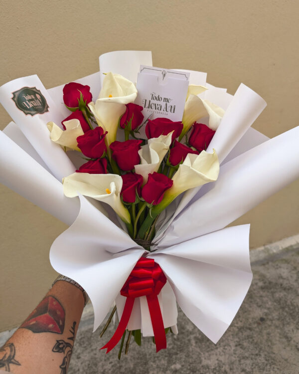 PXL_20251029_170229711 Ivory